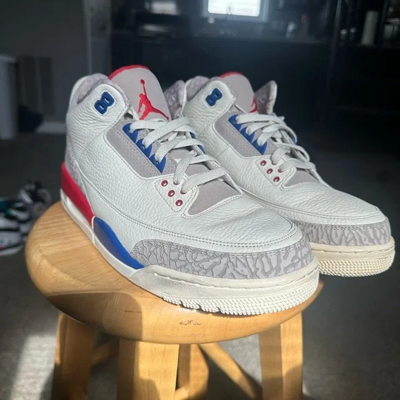 Retro Jordans - Picture 10 of 16